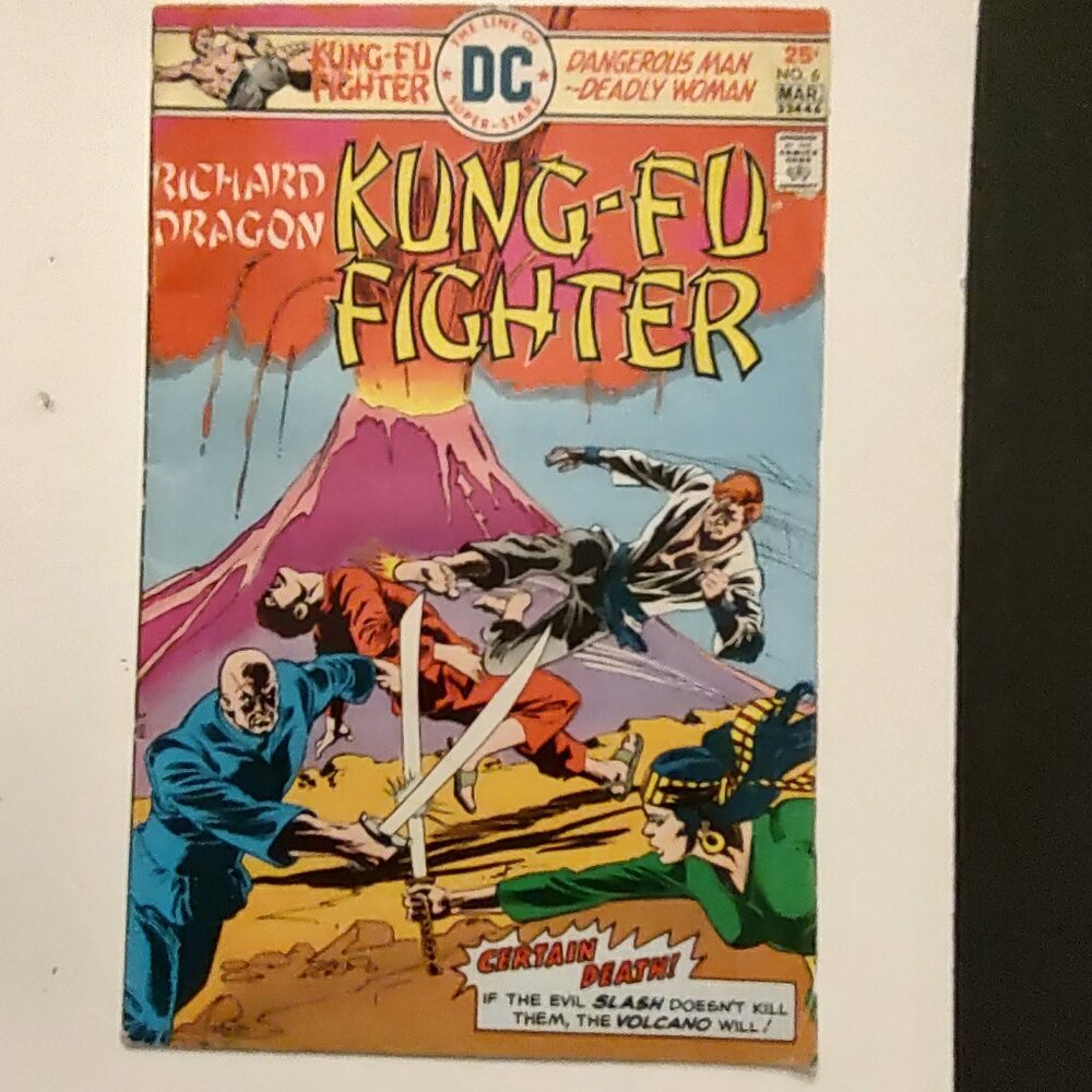 RICHARD DRAGON KUNG FU FIGHTER #6  Written by Denny O'Neil Cover by Giordano   A